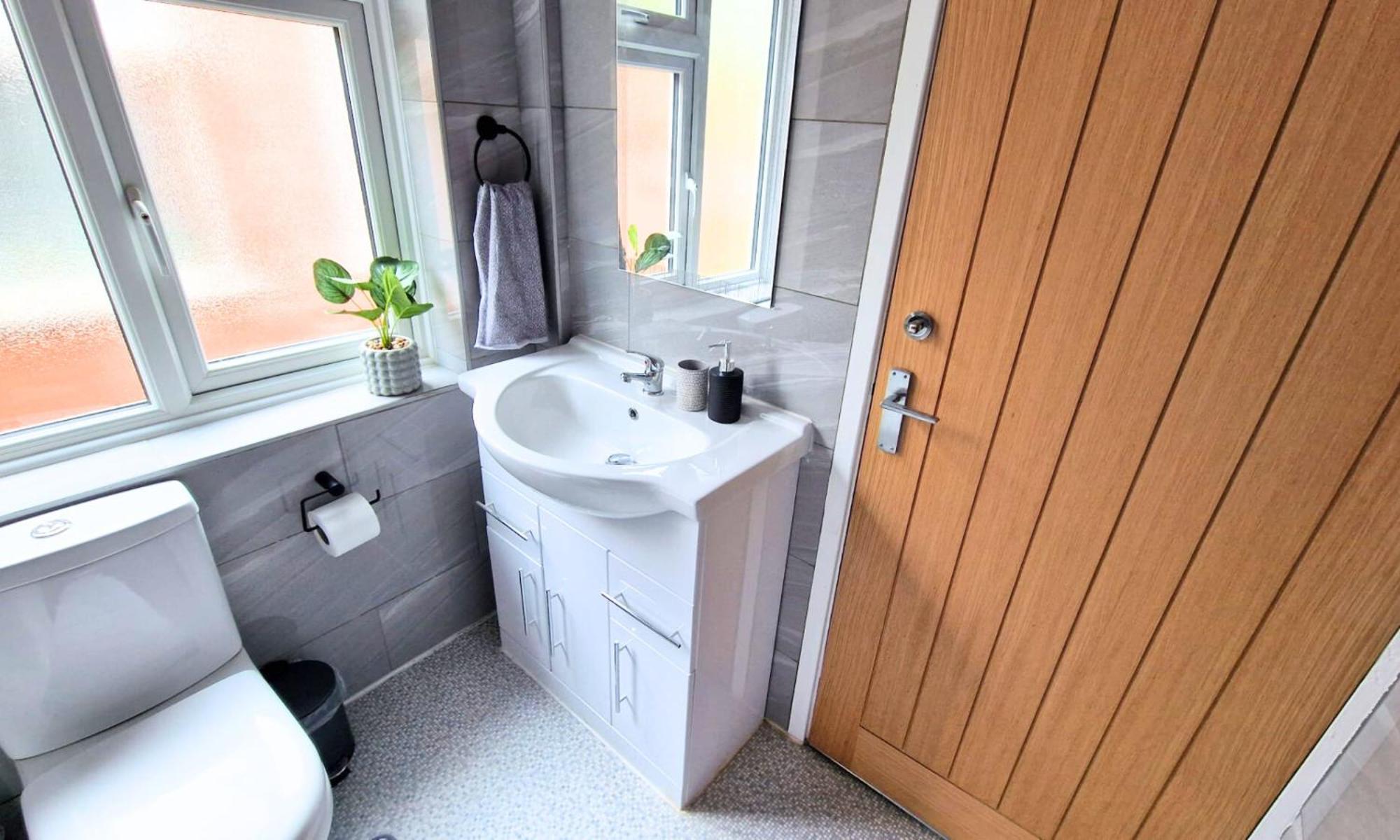 Luxury Family Apartment- Close To Leicester University ภายนอก รูปภาพ