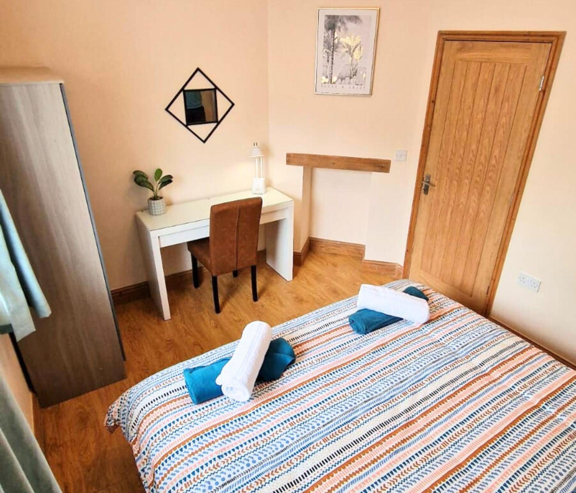 Luxury Family Apartment- Close To Leicester University ภายนอก รูปภาพ